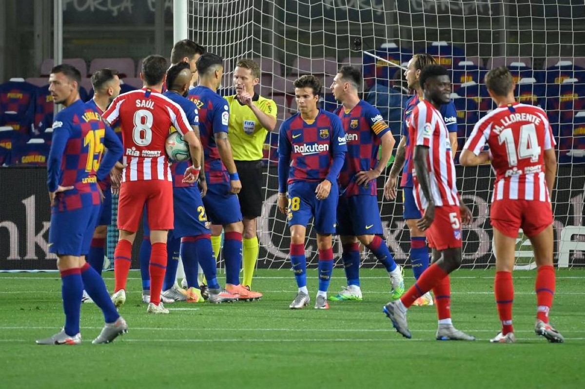 أرقام مباراة برشلونة وأتلتيكو مدريد.. 700 هدف لميسي وحظ كوستا العاثر