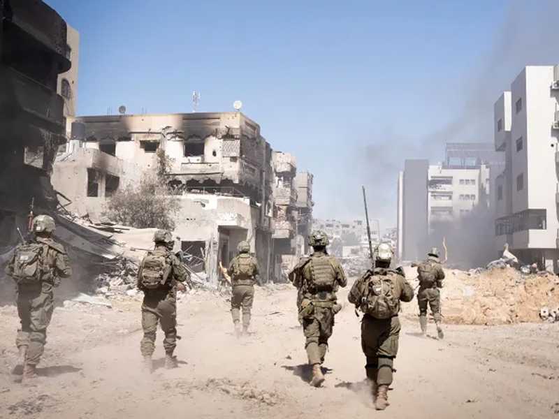 إعلام عبري: تل أبيب أوقفت عملية احتلال غزة بعد دعوة ترامب لوقف النار