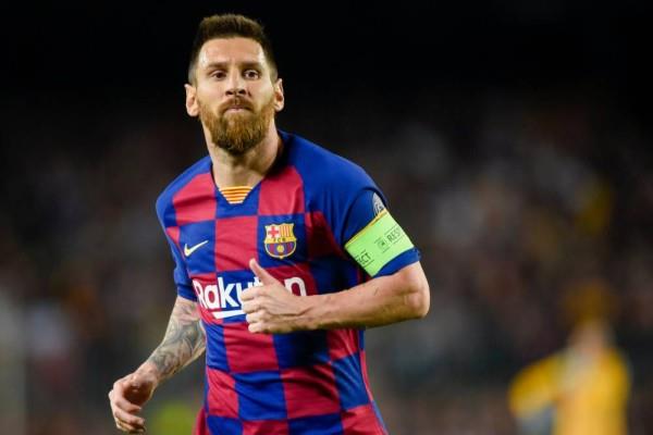 ميسي يعلن بقاءه في برشلونة