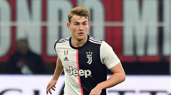 دي ليخت: الصحافة تخترع الأكاذيب.. سأبقى مع يوفنتوس