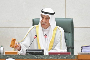 الحكومة تبشر بالفوائض