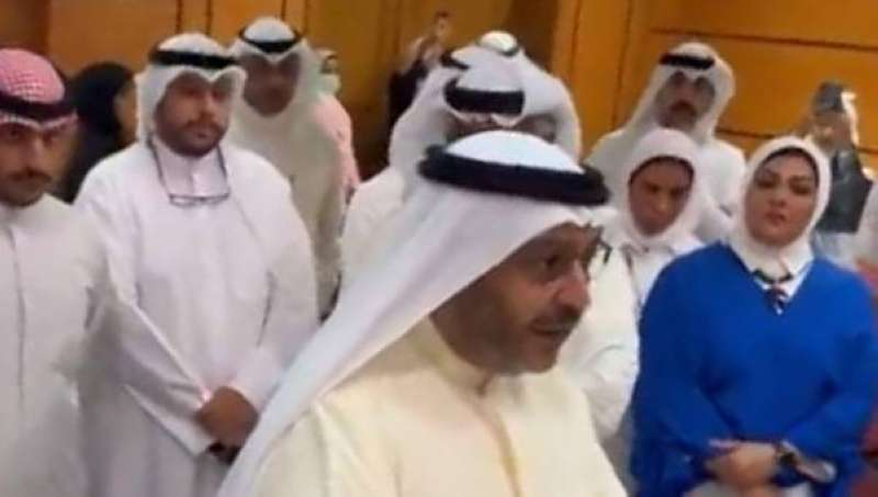 �������� ���� ������ ��������� ��� ����� �������� �� ���� ��� 