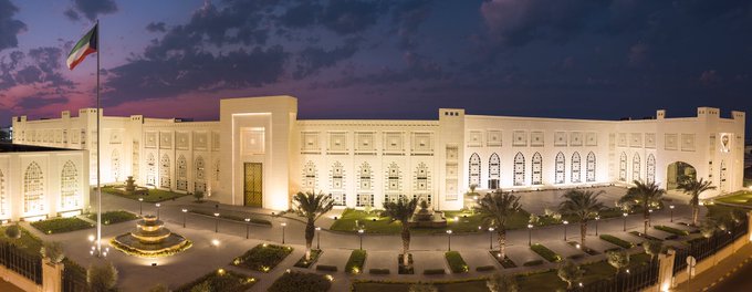 «الخارجية»: الكويت تتعاطف وتتضامن مع مصر جراء حادث السير بالدقهلية