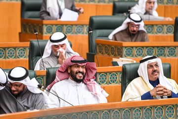 إقرار إضافة «ربات البيوت» إلى «عافية» بالمداولتين و«تعارض المصالح» بمداولة