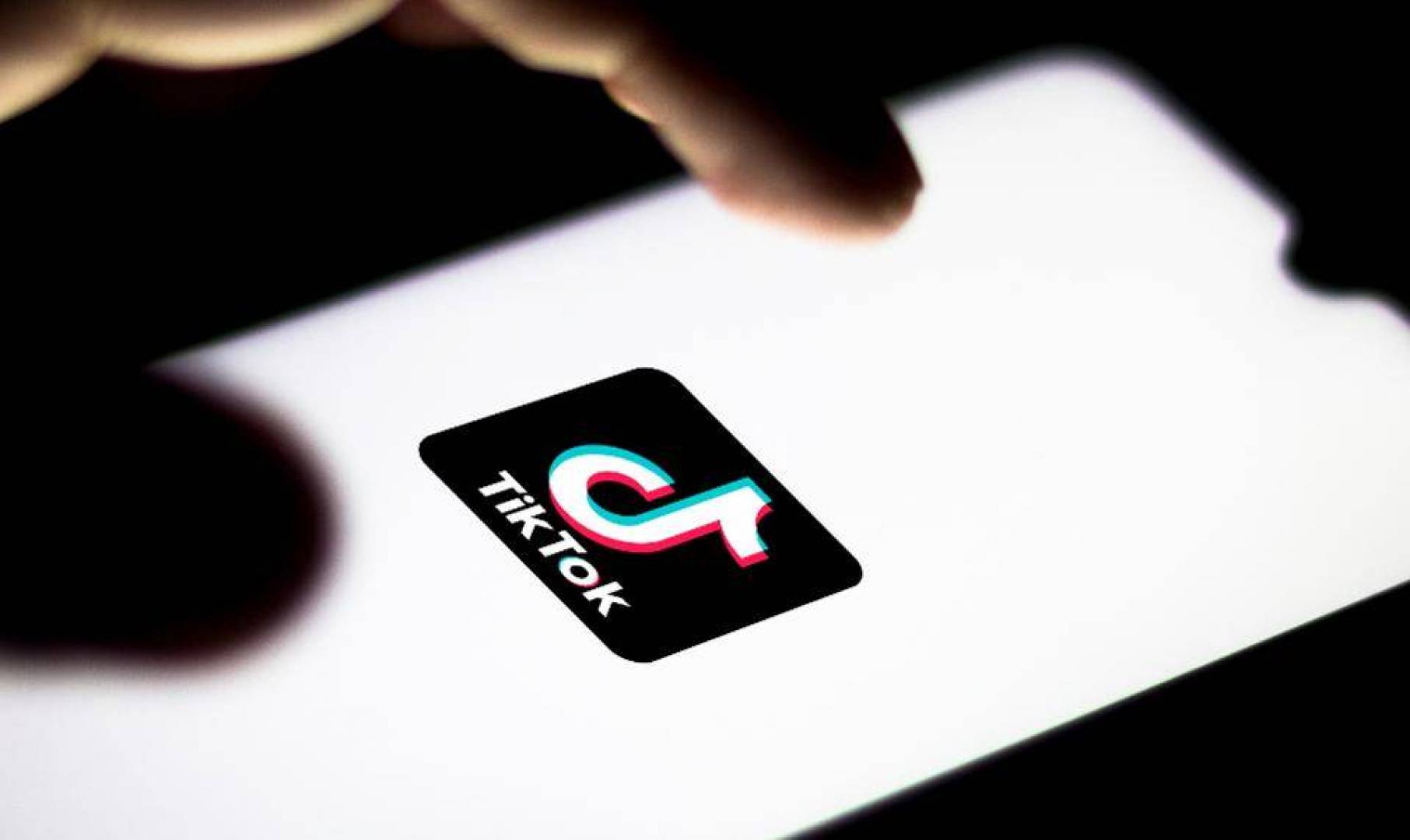 تيك توك يحذف 49 مليون مقطع فيديو خلال 6 أشهر
