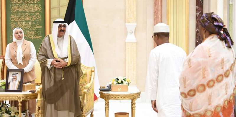 سمو ولي العهد يتسلم أوراق اعتماد عدد من السفراء