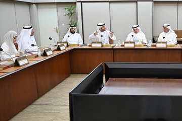 «فيتو» حكومي على شراء القروض و«القوائم النسبية»