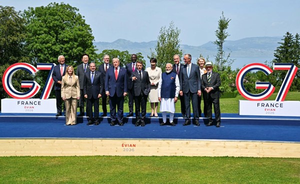 �G7� ���� ������� �������