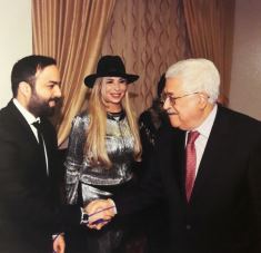 الرئيس الفلسطيني : منح السفير د. محمد المديرس جوازا دبلوماسيا فلسطينيا فخريا