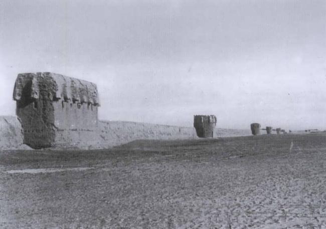 أسوار الكويت التاريخية.. شواهد حية على قصة شعب لا يقبل الانحناء