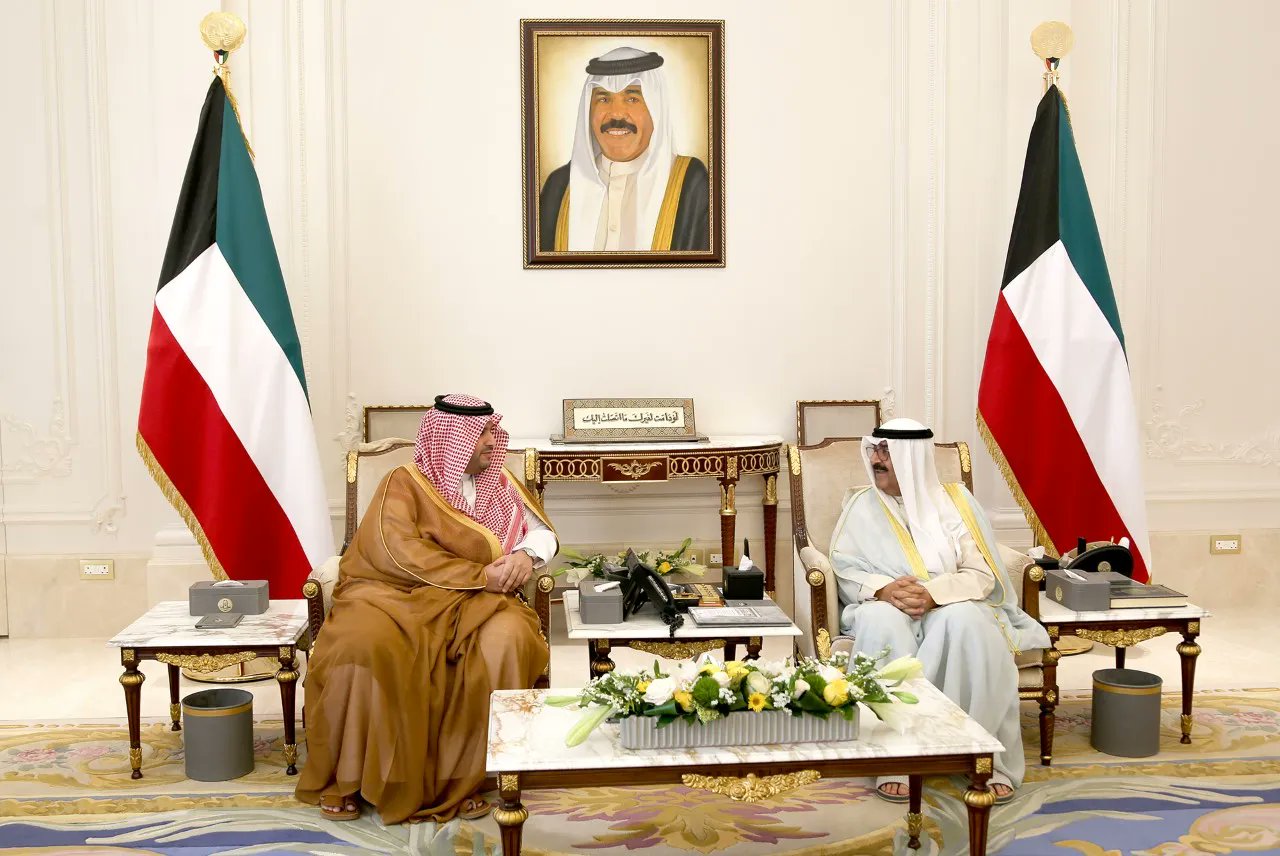 سمو ولي العهد يستقبل الأمير تركي بن محمد بن فهد آل سعود والوفد المرافق