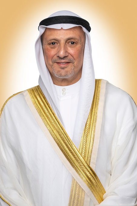 وزير الخارجية يبحث مع نظيره الجزائري العلاقات الوثيقة بين البلدين وآخر التطورات الإقليمية والدولية