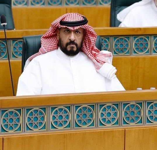 وزير الداخلية الشيخ طلال الخالد يأمر بإلغاء التحفظات الأمنية عن المواطنين