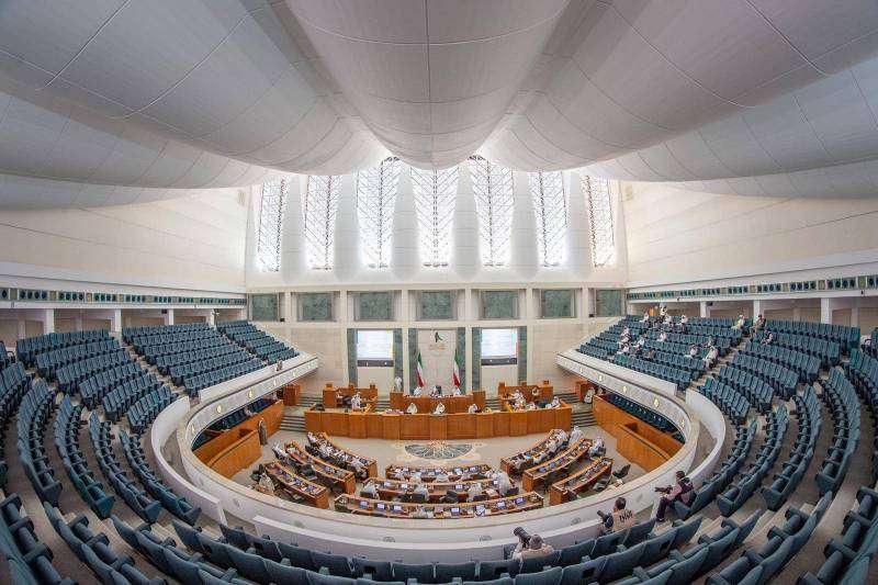 92 اقتراحاً بقانون و62 سؤالاً... حصيلة الأسبوع الثالث
