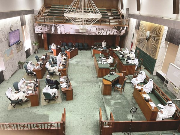 4 ����� �� �������� ������� ������ ����� ����� �ܫ������ɻ