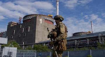 أوكرانيا: روسيا تستعد لربط محطة «زابوريجيا» النووية بالقرم